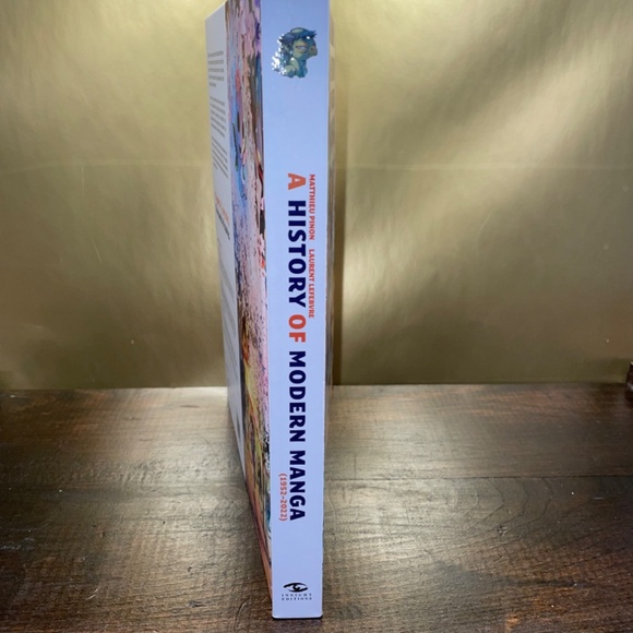 A History Of Modern Manga Nadou Mattieu Pinon Japan Comic  Hardcover book - Picture 5 of 5